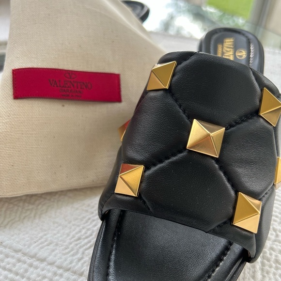 Valentino slides worn once pristine condition - Picture 3 of 8